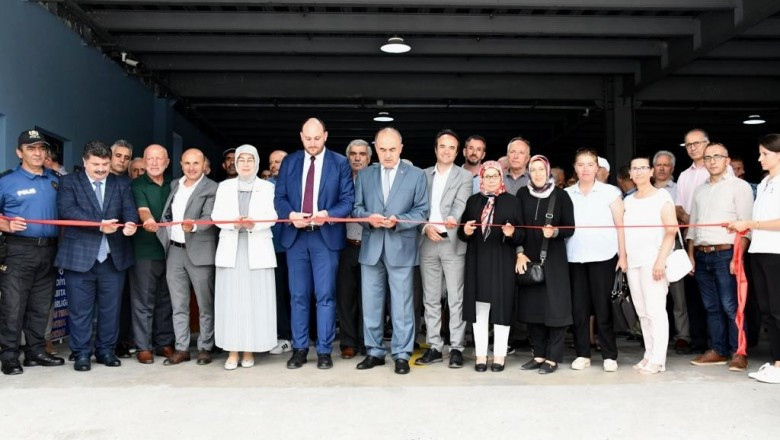 Altınova Kapalı Pazar Yeri Törenle Açıldı