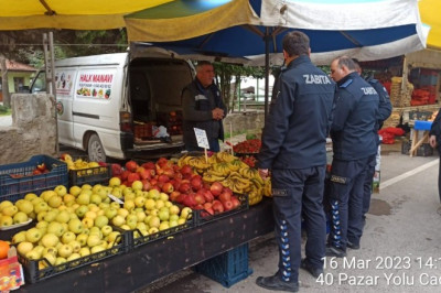 Altınova Semt Pazarı’nda sıkı denetim