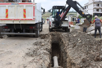 ALTYAPI ÇALIŞMALARI DEVAM EDİYOR