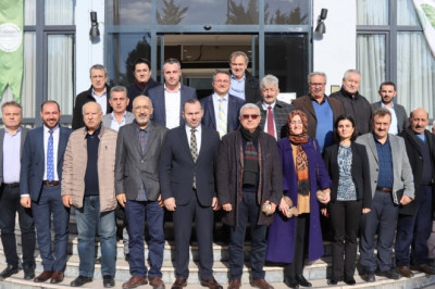 BAŞKAN VEKİLİ TUTUK MUHTARLARLA BİR ARAYA GELDİ