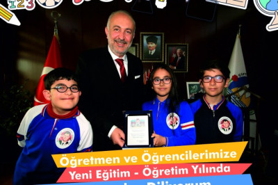 Çiftlikköy Belediye Başkanı Ali Murat Silpagar Eğitim Öğretim Yılını Kutladı