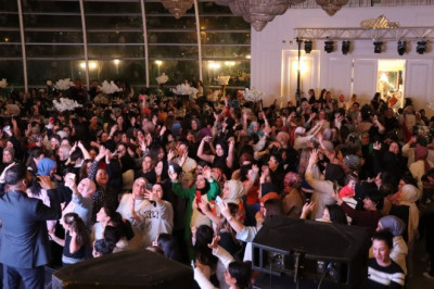 KADINLARA ÖZEL KONSERLER SÜRÜYOR