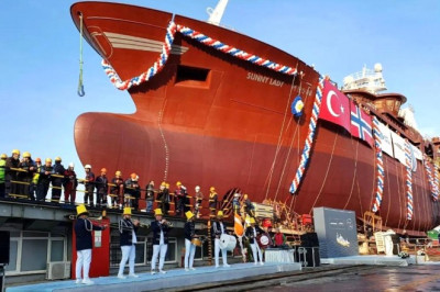 Sunny Lady denize indi