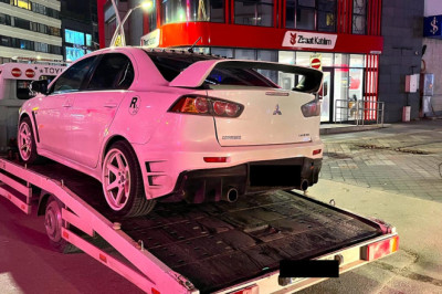 Trafiği Tehlikeye Atan Araç Trafikten Men Edildi!