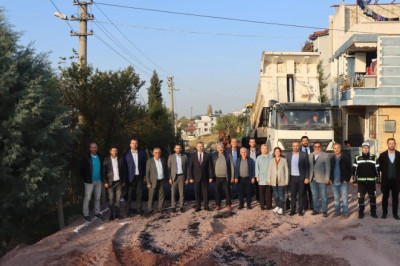 YALOVA BELEDİYESİ’NİN ASFALT SEFERBERLİĞİ DEVAM EDİYOR