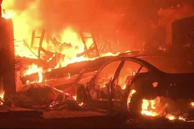 Melekler şehri cehenneme döndü! İtfaiye şefi: Yangınla başa çıkamıyoruz | Video Haber