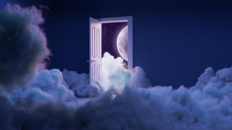 Rüyada Ölünün Dirilmesi Ne Anlama Gelir? Rüyada Ölmüş Birini Canlı Görmek Nasıl Yorumlanır?