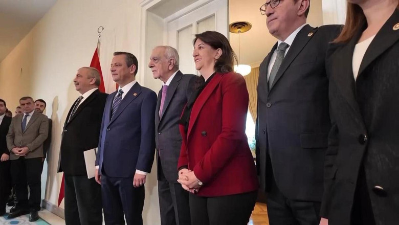 DEM heyetinin temas trafiği sürüyor