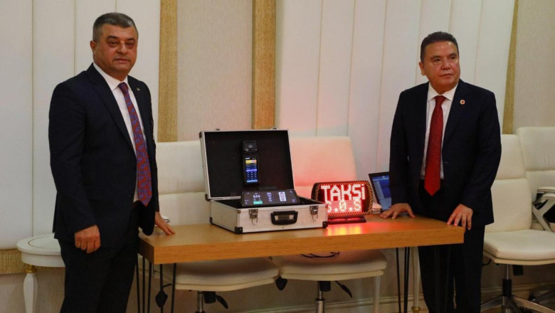 Antalya'da taksilere panik butonlu güvenlik sistemi