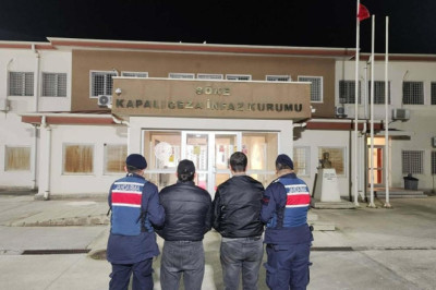 Aydın'da 30 kaçak göçmen ile 2 organizatör yakalandı