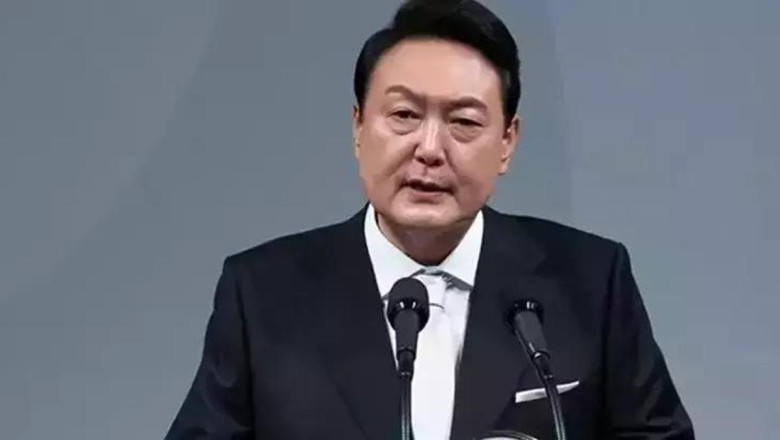 Güney Kore'de gözaltına alınan Yoon, ifade vermeyi reddetti