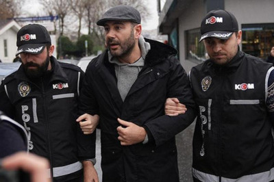 SON DAKİKA HABERİ... Beşiktaş Belediye Başkanı Rıza Akpolat tutuklandı