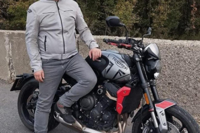 Otomobile çarpan motosikletin sürücüsü hayatını kaybetti