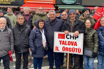 Gürel, Demokrasi Mitingine Katıldı