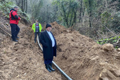KAYNAK SULARINI BELDEDE DEPOLAYACAK HATLARIN DÖŞENMESİNE BAŞLANDI