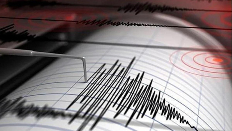 Son dakika: İstanbul'da deprem hissedildi! Çanakkale, Balıkesir ve İzmir de sallandı!