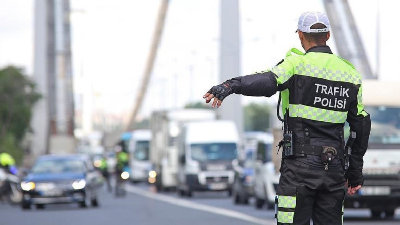 Afyonkarahisar'da drift yapan sürücü cezadan kaçamadı