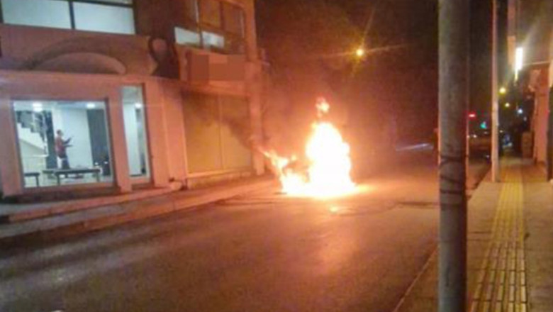Çorum'da seyir halindeki otomobil alev alev yandı