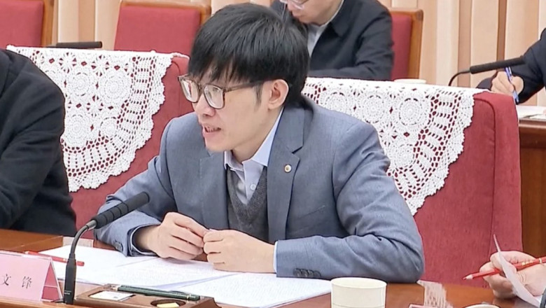 ABD borsalarını alt üst eden DeepSeek dahisi Liang Wenfeng