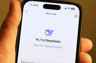 Çinli yapay zeka DeepSeek, iPhone'larda zirveye yerleşti