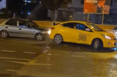 Edirne'de kırmızı ışıkta zincirleme kaza: 2 yaralı