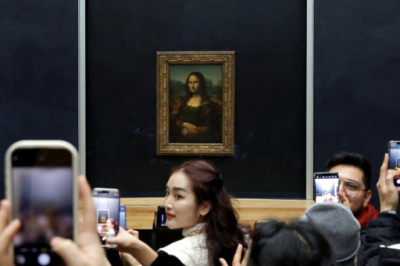 Emmanuel Macron duyurdu: Mona Lisa taşınıyor