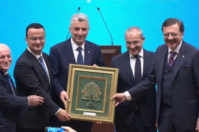 Ömer Bolat: Azerbaycan'la ikili ticaretimiz 8 milyar dolara yükseldi