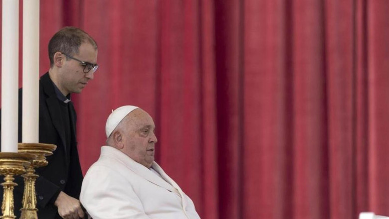 4 gündür tedavi görüyor... Papa'nın sağlık durumu nasıl?