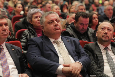 Gürel, CHP’li Belediye Başkanları Toplantısına Katıldı