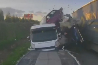 İzmir'de 1 kişinin öldüğü korkunç kaza kameraya yansıdı