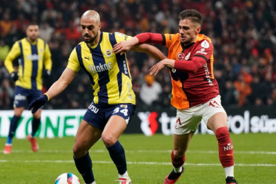 Galatasaray'a kötü haber! Yunus Akgün cezalı duruma düştü