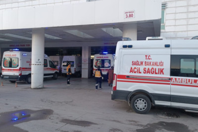 Kırıkkale'de 1 öğretmen ve 28 öğrenci yemekten zehirlendi