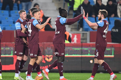 Türkiye Kupası'nda Trabzonspor'dan Çaykur Rize'ye 5 gol