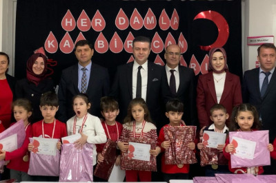 Miniklerden Büyük İyilik