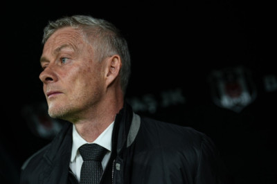 Ole Gunnar Solskjaer: Futbol, size bazen böyle yumruklar atabilir