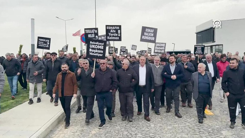 Tekirdağ'da şoförler kontak kapattı… UKOME’yi protesto ettiler