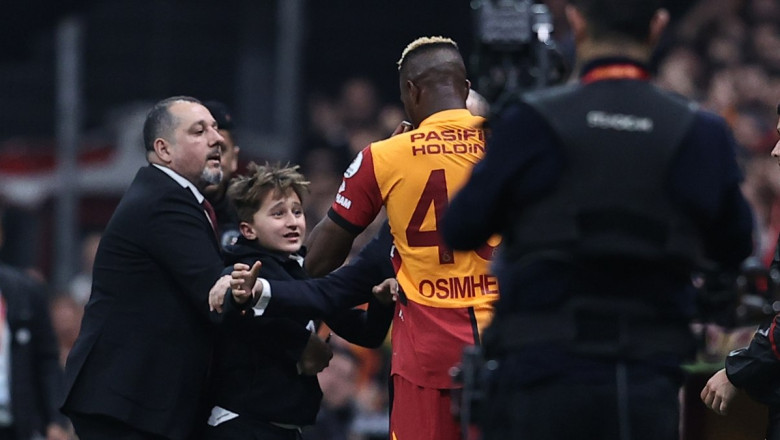 Victor Osimhen, minik hayranını kırmadı
