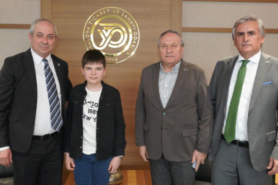 Dünya Şampiyonu Efe Gürer, YTSO Akademi Kurulu’na Katıldı