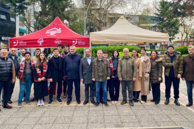 İmamoğlu İçin İmzalar Atılmaya Devam!