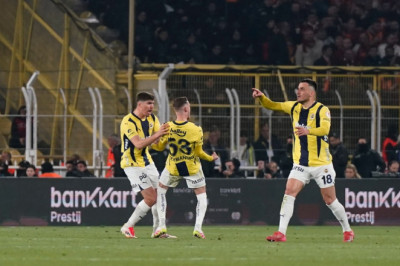 Sebastian Szymanski, bu sezonki 7. golünü attı