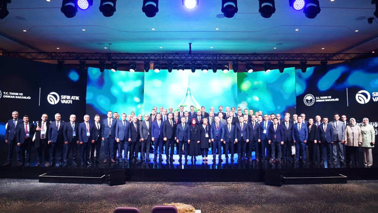 Müdür Yaman Su Zirvesine Katıldı