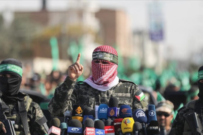 Hamas: Esirlerin yarısı, İsrail’in tahliye emri verdiği bölgelerde