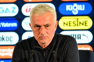 Jose Mourinho'dan Okan Buruk yorumu: Bir görüntü, bin kelimeden iyidir