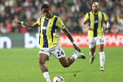 Sakatlığını atlatan Jayden Oosterwolde çalışmalara başladı
