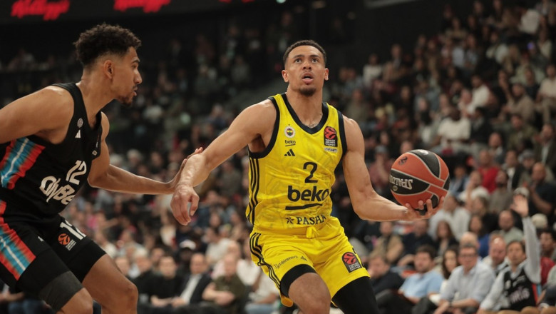 Fenerbahçe, Paris Basketbol'u yenerek Final Four'a kaldı