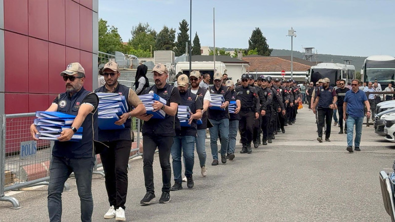 FETÖ Operasyonunda 77 Tutuklama