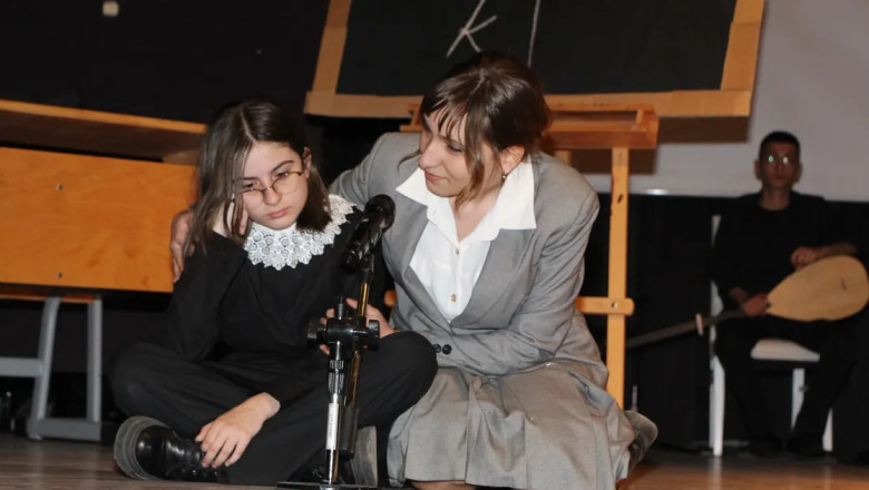 ‘Öğretmen’ izleyenleri duygulandırdı