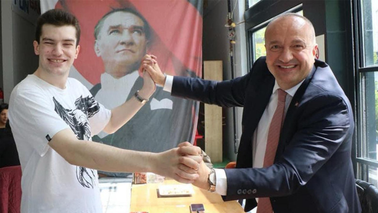 Başkan Avni Kurt’tan 19 Mayıs Mesajı: Geleceğin Umudu Gençlerimizdir