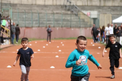 İlkokullar Arası Atletizm Şenliği coşkuyla gerçekleştirildi