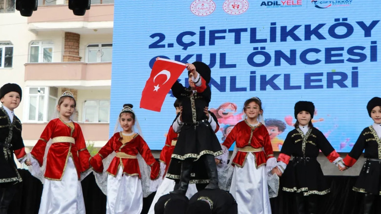 Çiftlikköy'de 2. Okul Öncesi Şenlikleri yapıldı